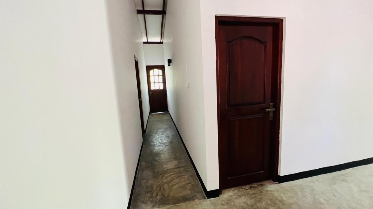 Sigiriya Rock Elephant Corridor Apartment ภายนอก รูปภาพ