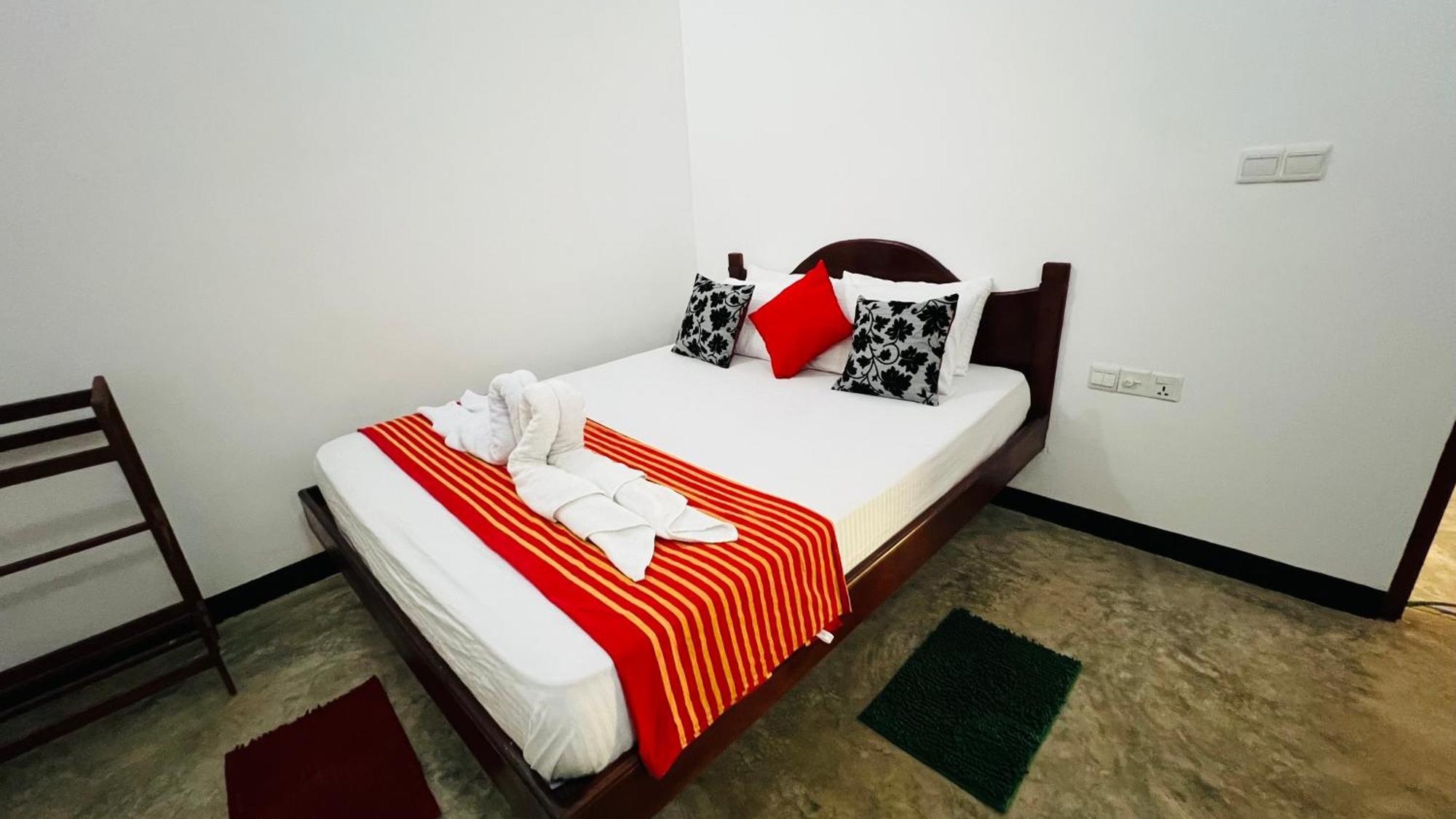 Sigiriya Rock Elephant Corridor Apartment ภายนอก รูปภาพ